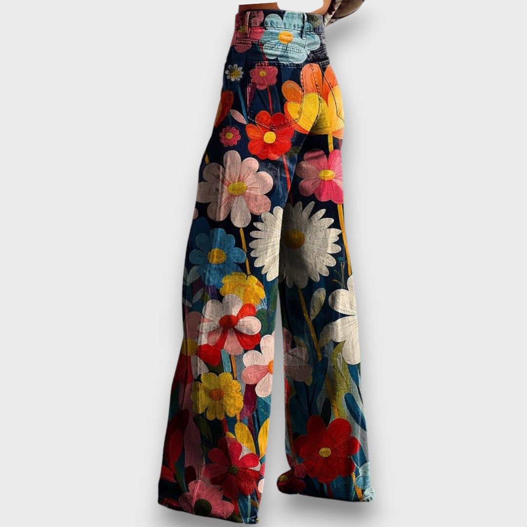 Talira – Lange Hose mit floralem Design