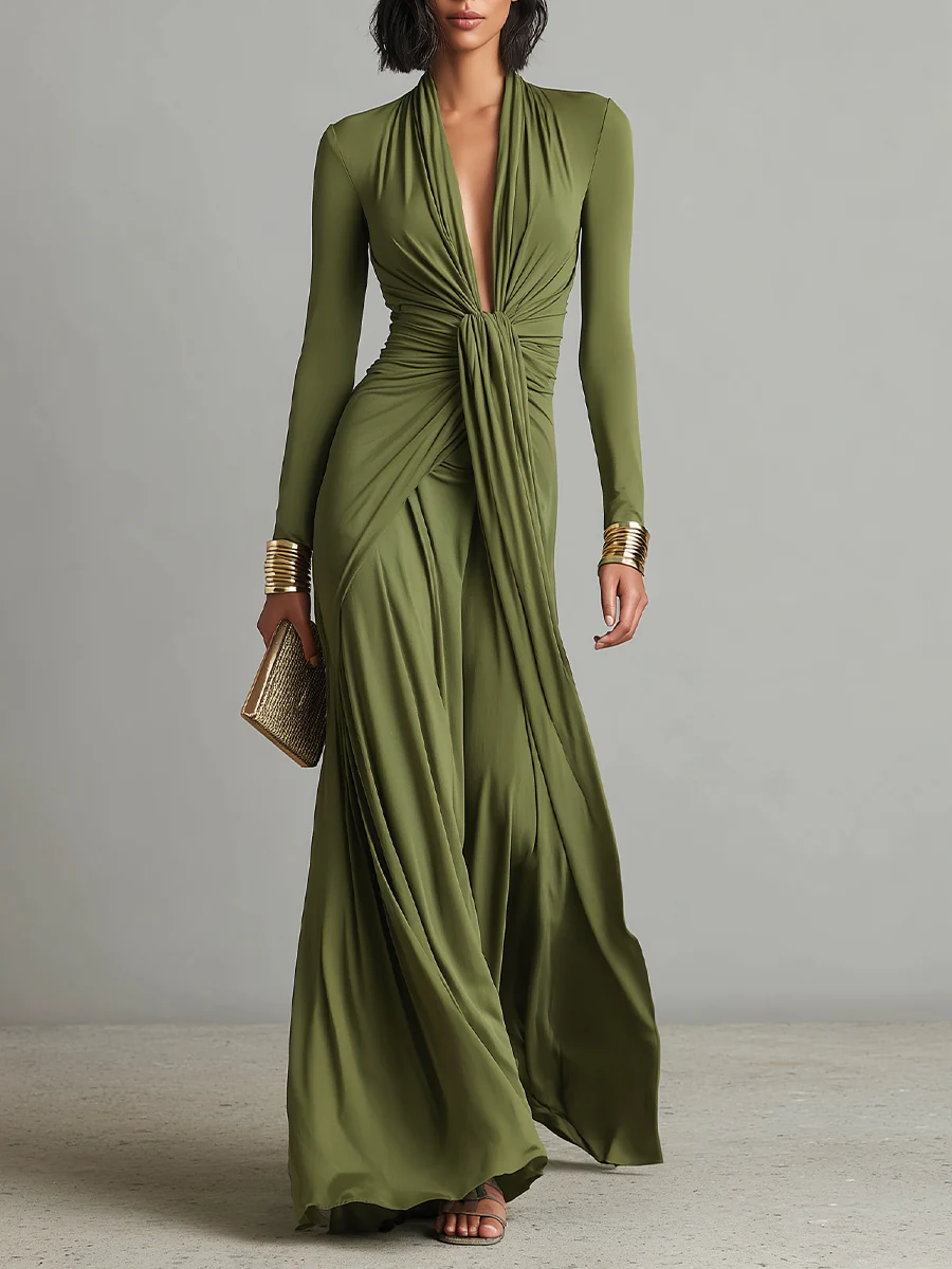 Abito Maxi Plissettato Verde Oliva con Scollatura Profonda a V