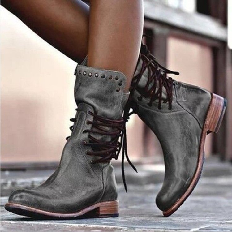 Stivali mid-calf con lacci e rivetti in stile britannico retro