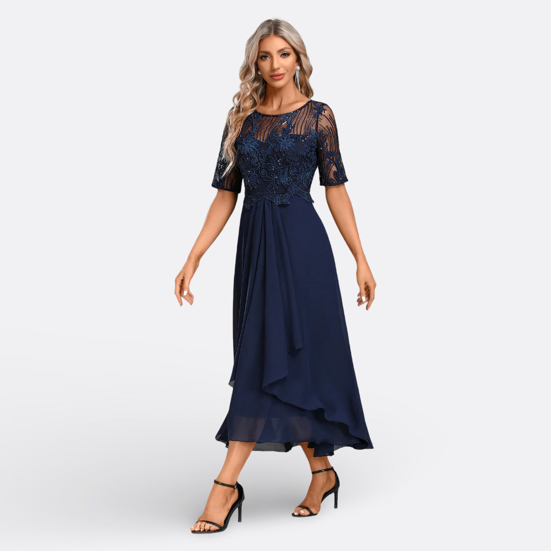Mariana - Vestito in Pizzo con Maniche Corte Eleganti