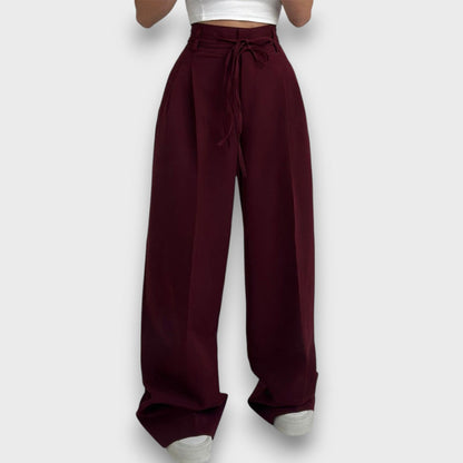 Giva – Pantalones con elegancia relajada