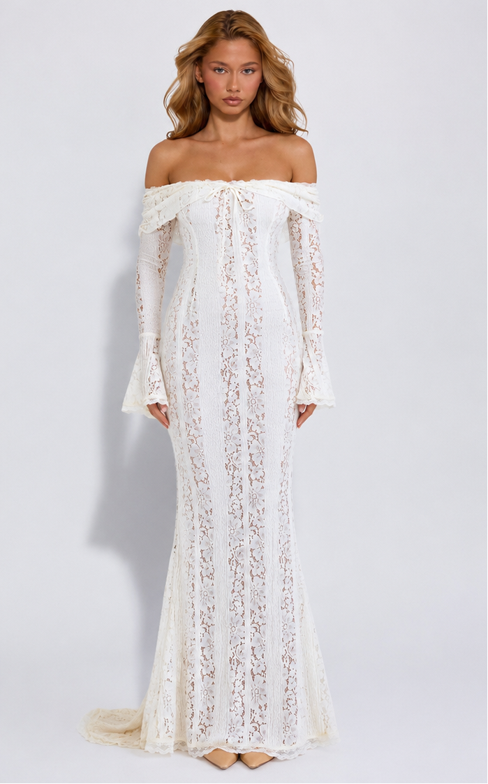 Abito Maxi in Pizzo Etereo