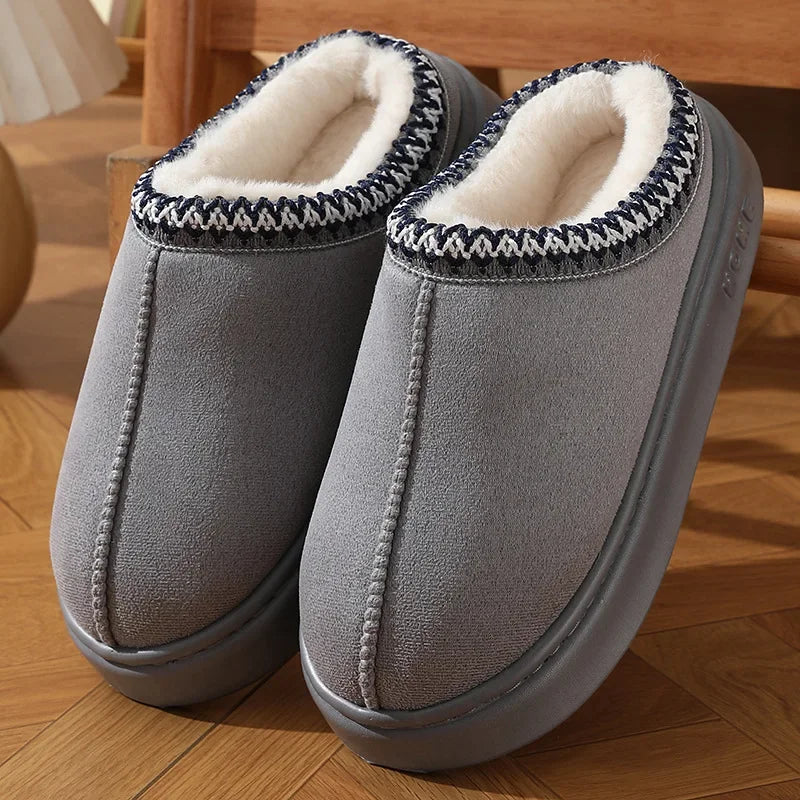 Chloe | Pantofole Fluffy con Piattaforma™