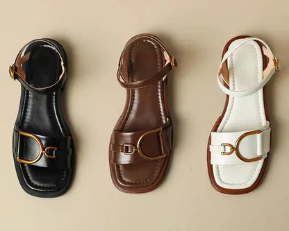 Amara | Sandali Piani con Fibbia™