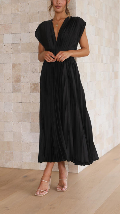 Isla | Elegantly Pleated Dress