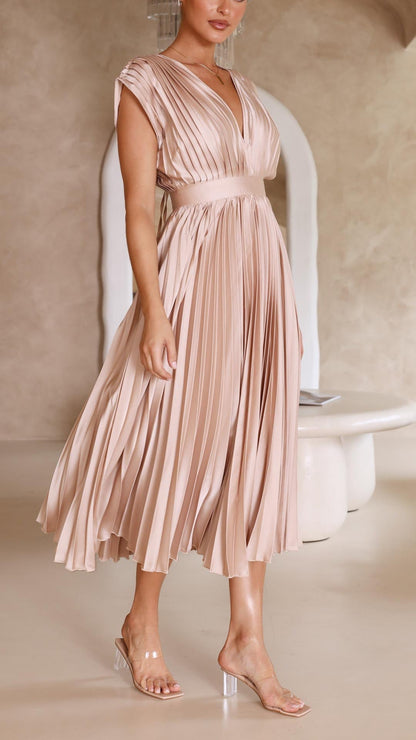 Isla | Elegantly Pleated Dress