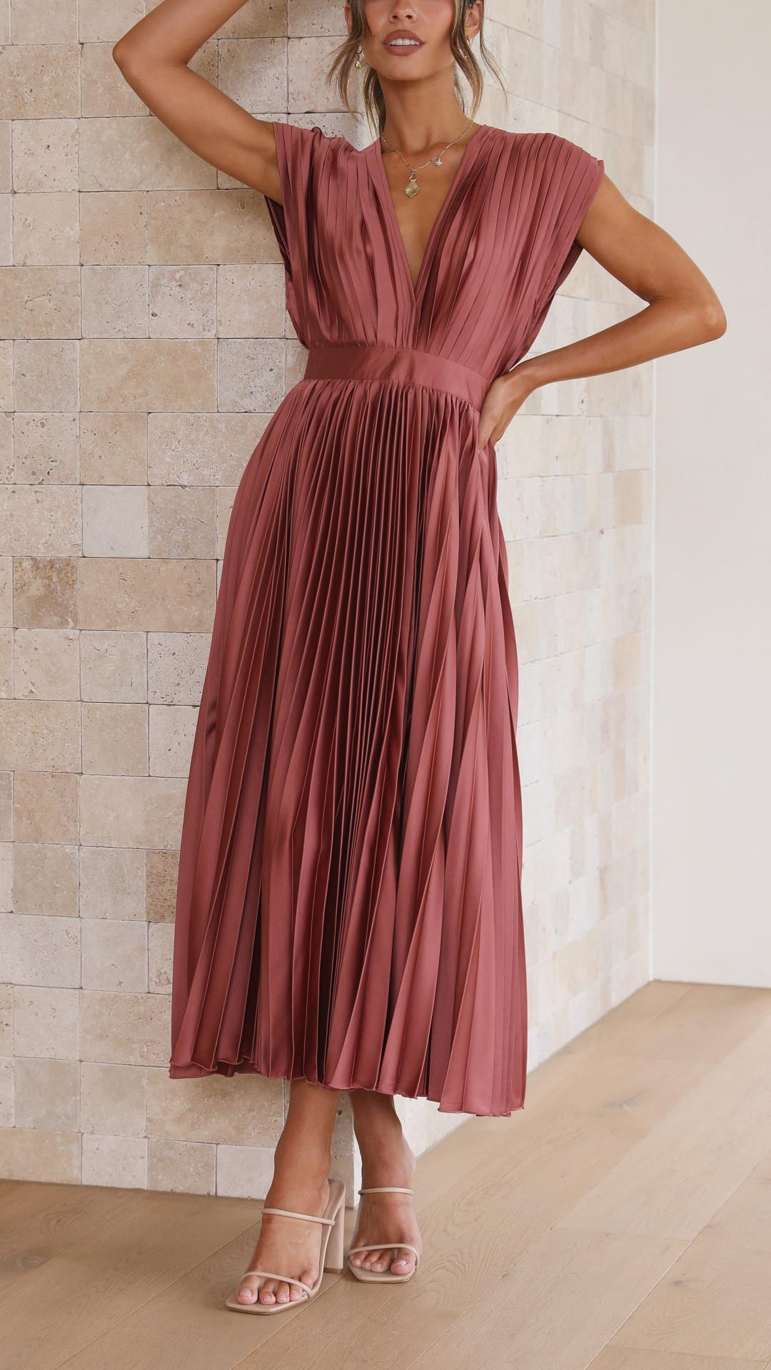 Isla | Elegantly Pleated Dress