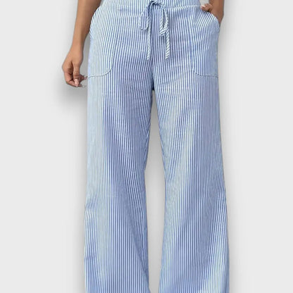 Karina – Pantalones con rayas finas