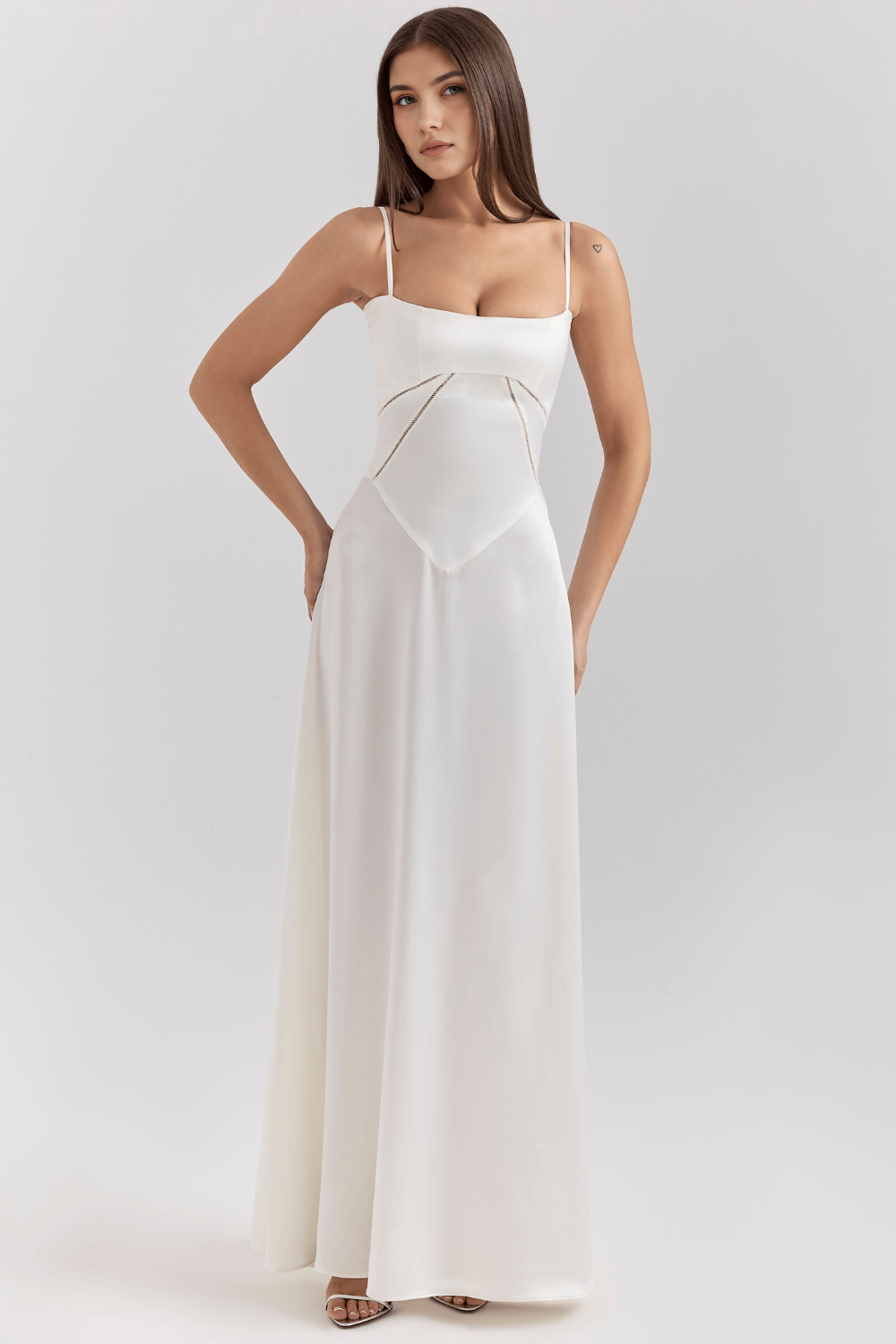 Noelle | Vestito da sera con corsetto