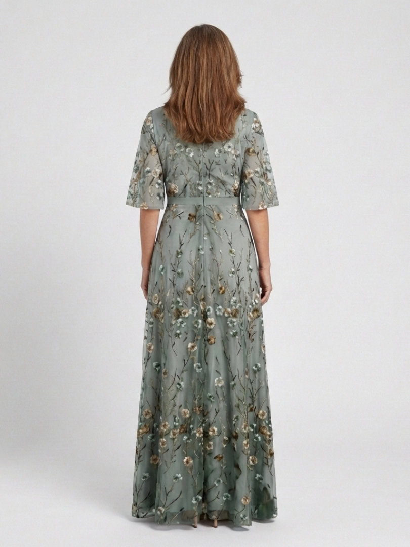 Élodie – Vestito lungo con fiori e scollatura a V