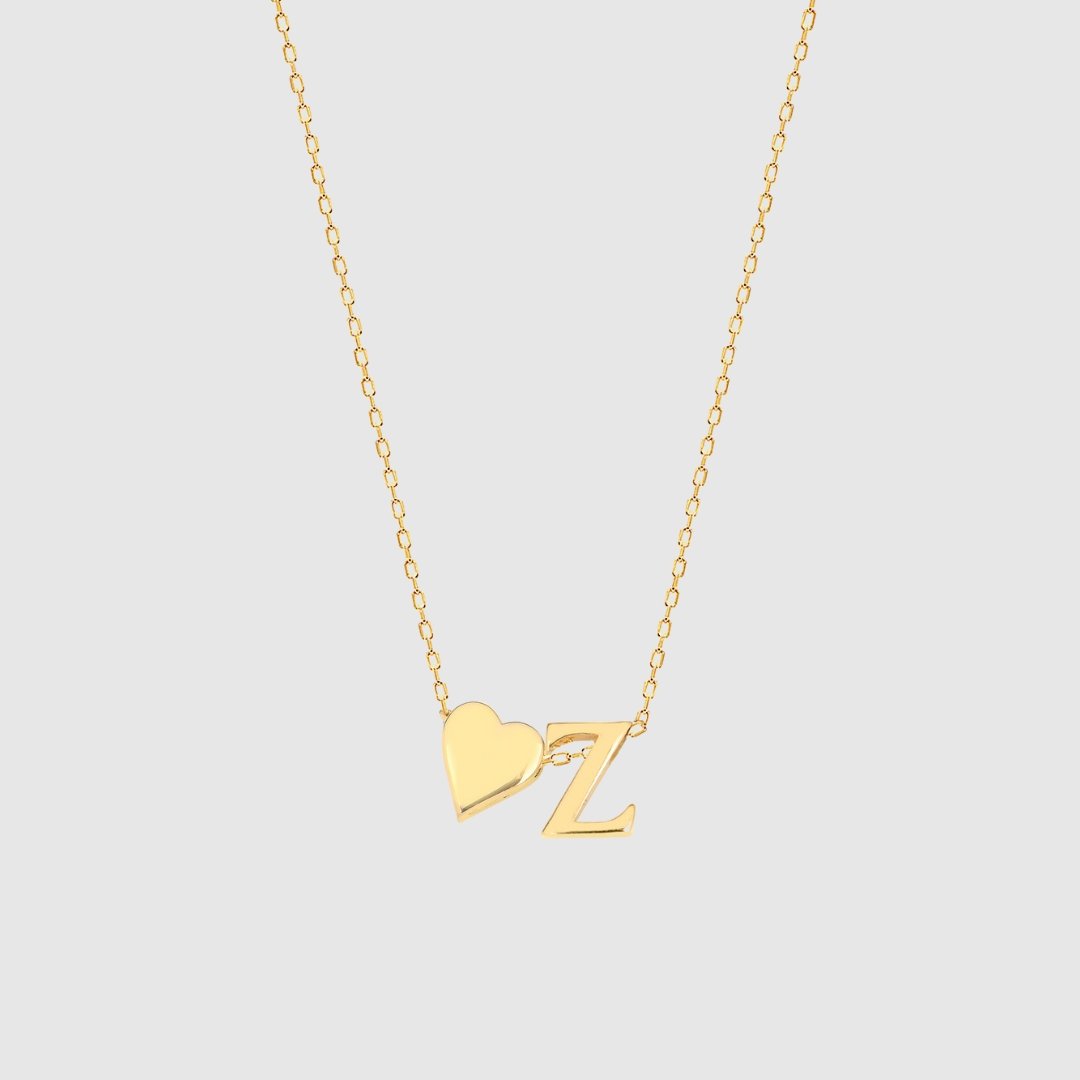 Collana con lettere a forma di cuore