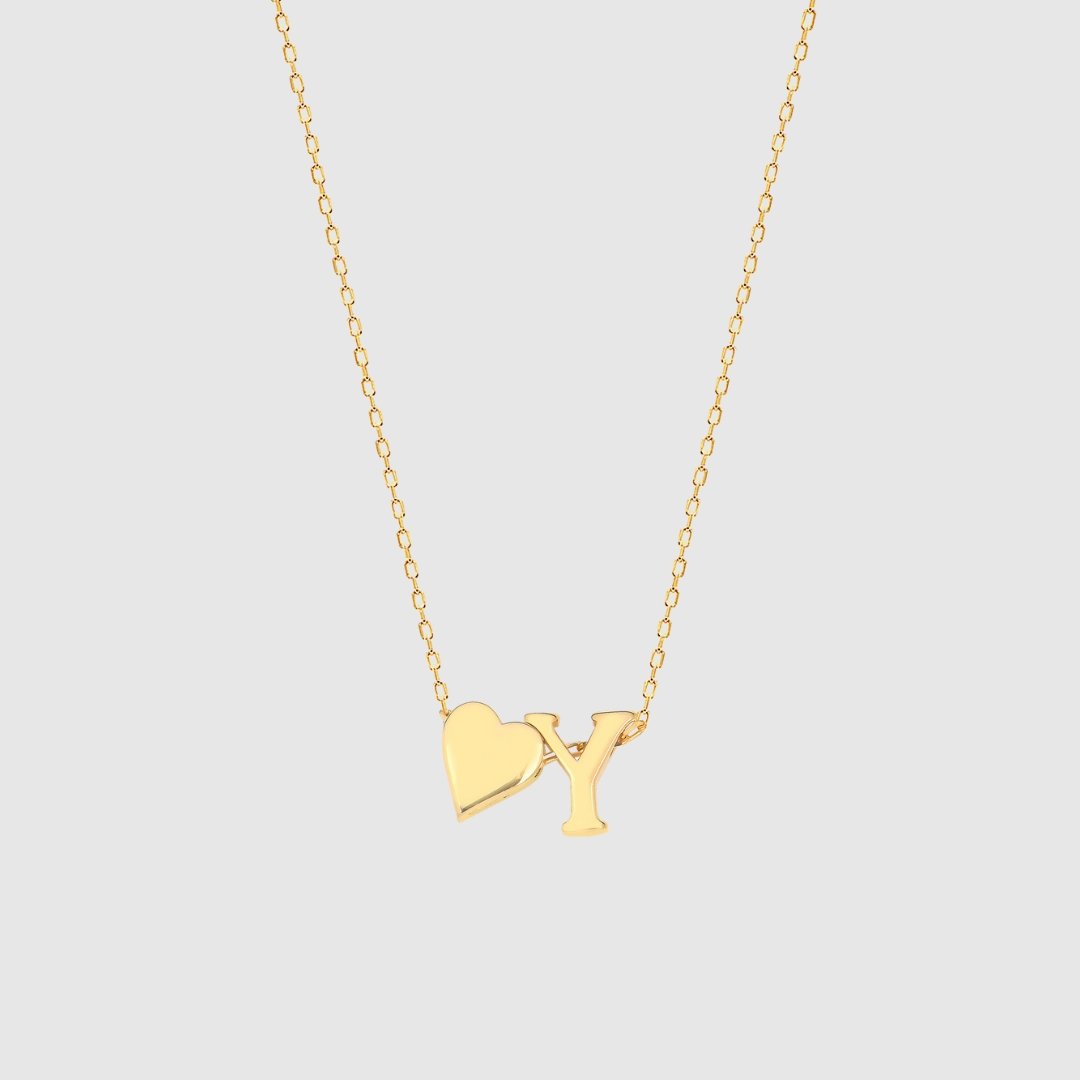 Collana con lettere a forma di cuore