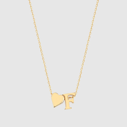 Collana con lettere a forma di cuore