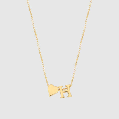 Collana con lettere a forma di cuore