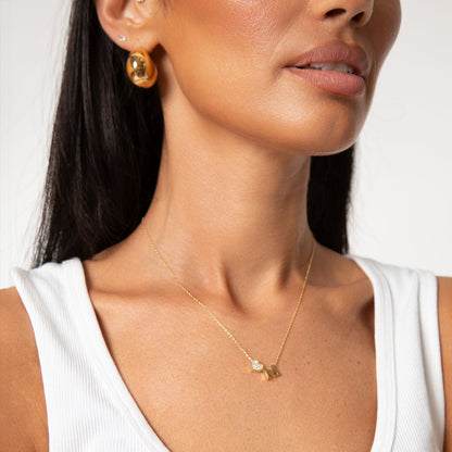 Collana con lettere in zirconia a forma di cuore
