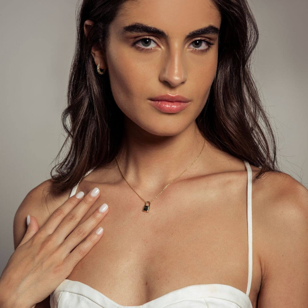 Collana a forma di lucchetto